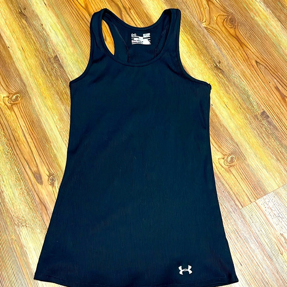 Under Armour Women's Size Small HEATGEAR Fitted Racerback Black Tank